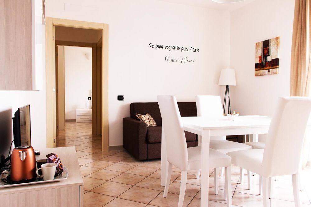 Hq Aparthotel Milano Inn - Smart Suites Cinisello Balsamo Exteriér fotografie
